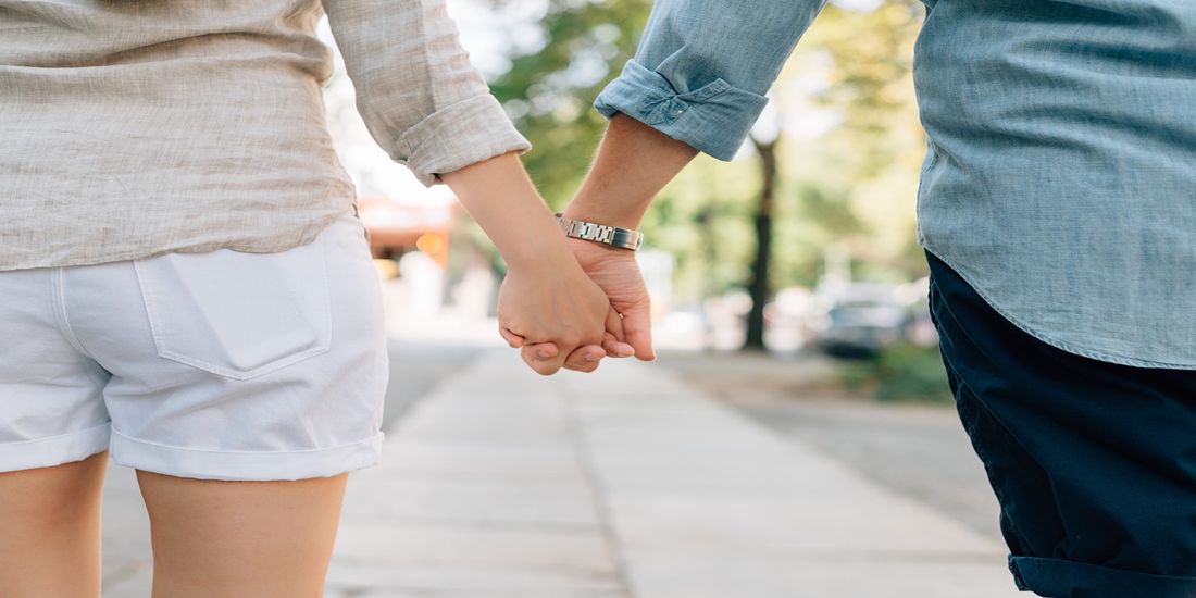 Son Sneaks Girlfriend Out Of House. Cool Step Dad Live tweeted It All!