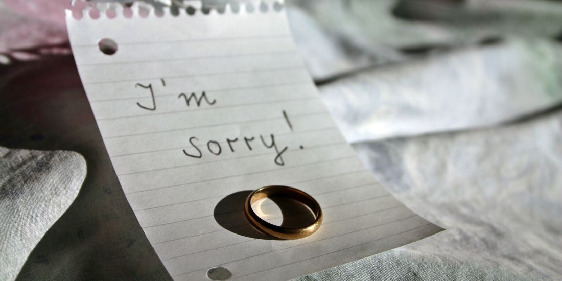 A Wife In UAE Divorces Husband Because He Loved Her Too Much!