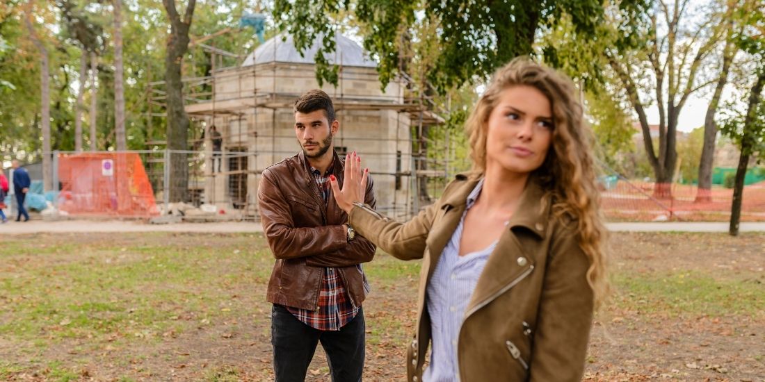 5 Toxic People To Never Date