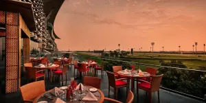 Meydan Hotel In Dubai Launched A 90’s Themed Brunch & Its LIT