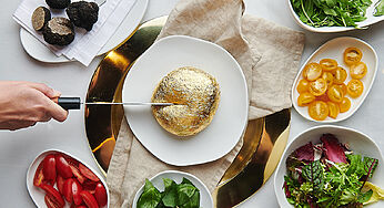 Indulge In A Royal 22 Karat Gold Burrata Only In Dubai