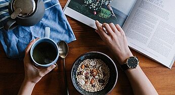 Can’t Stop Stress Eating? Here’s What You Can Do