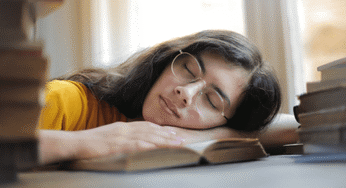 How To Get Back On Track With Your Sleep Schedule