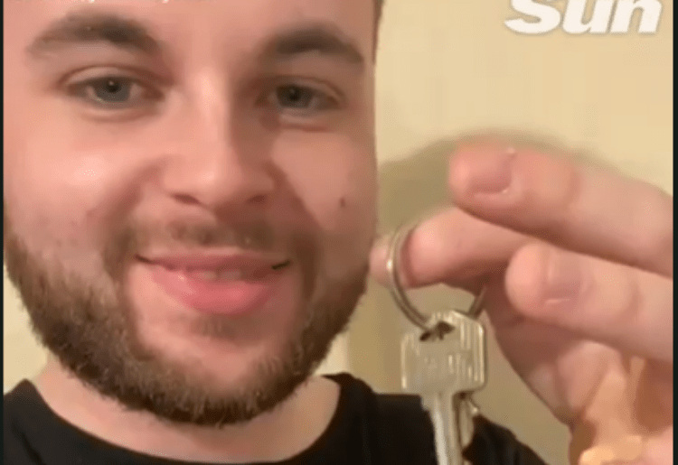 Meet Jamie Nyland, A YouTuber Who Paid Off His Dad’s Entire Mortgage, So That He Could Retire Early