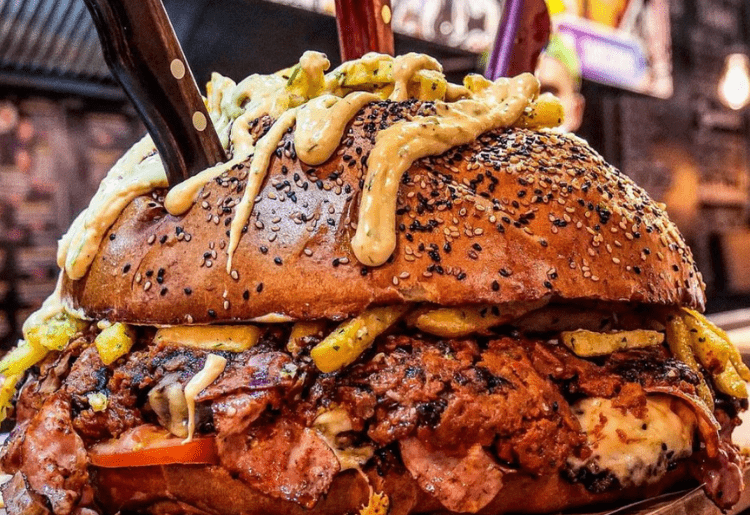 Dubai Is About To Get It’s Largest Burger Very Soon & It Weighs 10kgs!