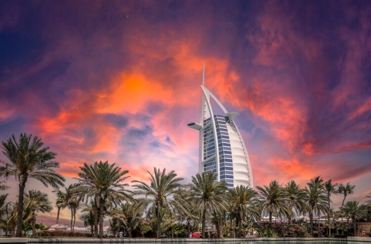 Experts Claim UAE Could Experience The Hottest Summer This Year!
