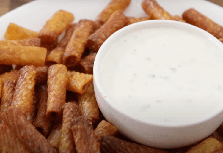 Check Out This New Viral Recipe Of Pasta Chips!