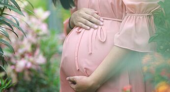 DHA Vaccinations Centres Are Now Giving Vaccine To Pregnant Women