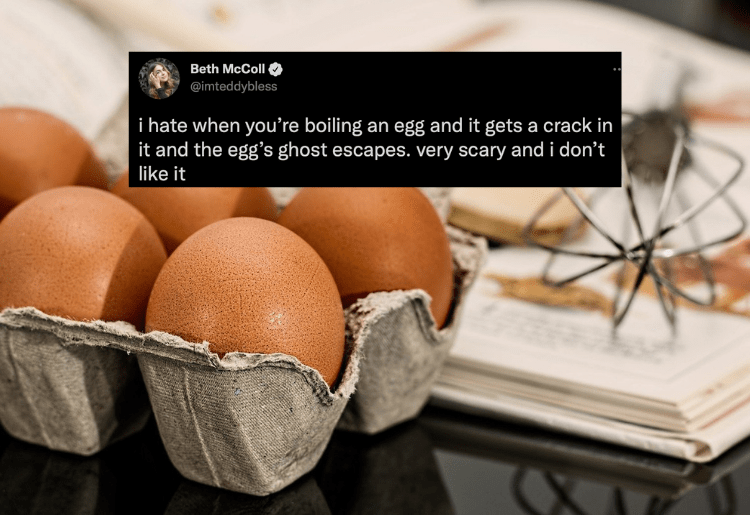 5 Funny Tweets On The Struggle Of Cracking Eggs