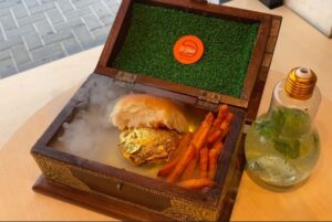 O’Pao In Dubai Launches The World’s First 22 Karat Gold Vada Pav