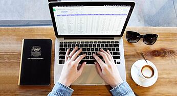 This Guy Made A Detailed Spreadsheet With Friends’ Salaries To Plan A Successful Trip