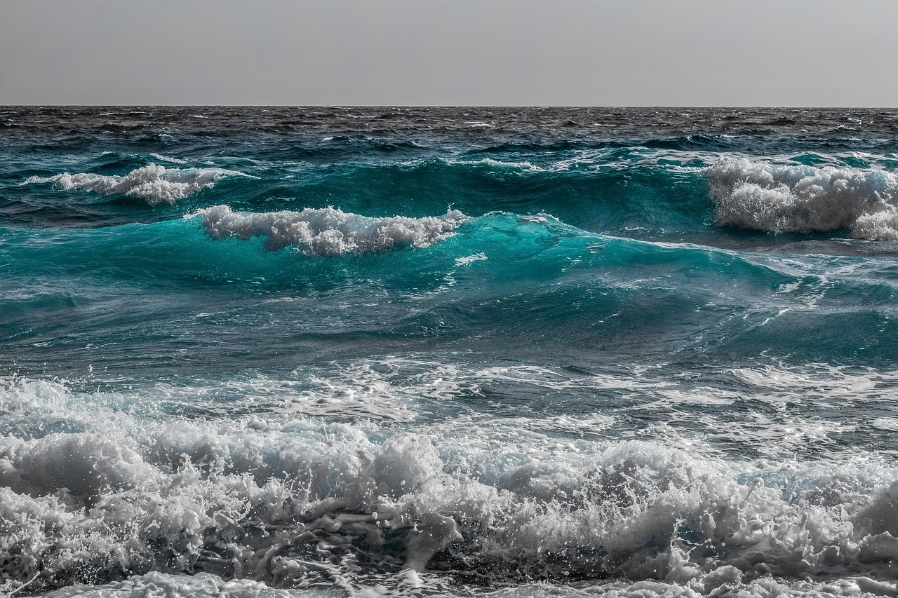 Rains & Rough Sea Alert Issued For The UAE