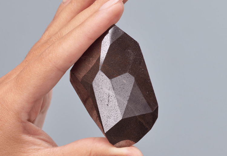 A 555 Carat Rare Space Black Diamond Is Now On Display In Dubai!