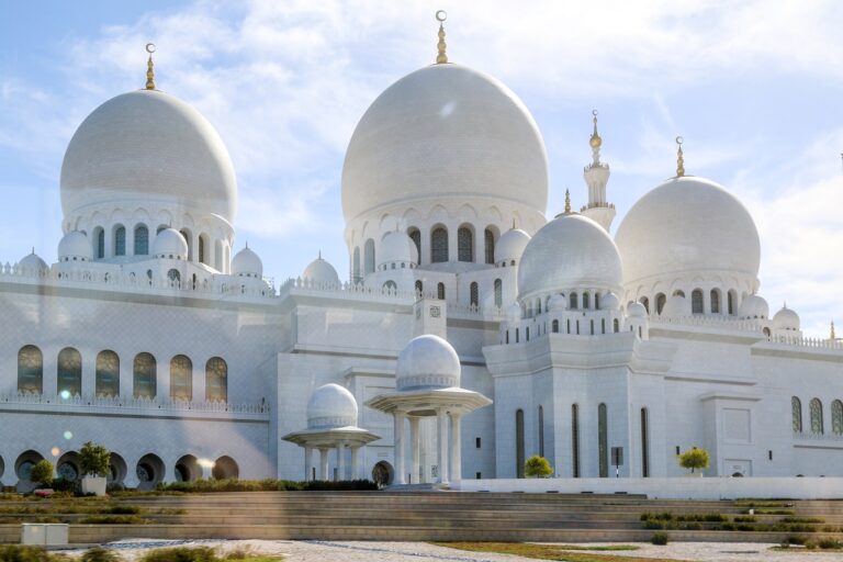 abu-dhabi-2052177_1280