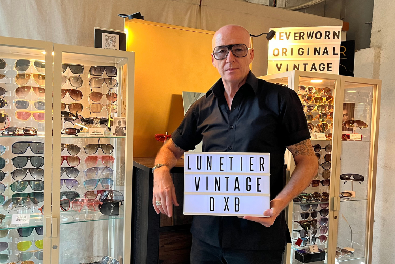 Vintage deals sunglasses dubai