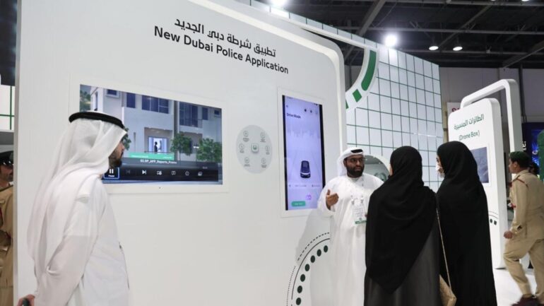 Dubai Police Launch New App Version In 7 Languages & 70 Developed Services