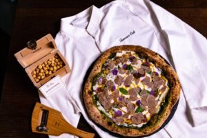 World’s First ‘White Alba Truffle Pizza’ To Be Sold In Dubai For AED 2900