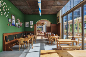 This Place In Dubai Is Hosting A 4 Day Bavarian Winterfest With Crazy Deals