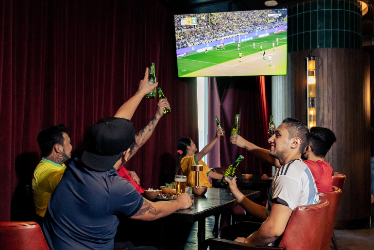 This Place In Dubai Is Offering Exclusive Deals For Women & Italians During World Cup Matches