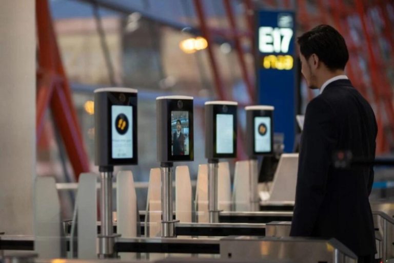 contactless check in abu dhabi