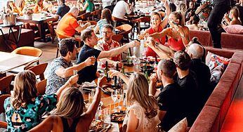 12 Saturday Brunches In Dubai To Gorge On With Your Friends & Family – Good Vibes Guaranteed!