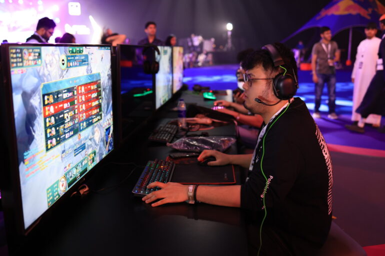 Dubai Esports & Games Festival To Return In June 2023 - Gulfbuzz