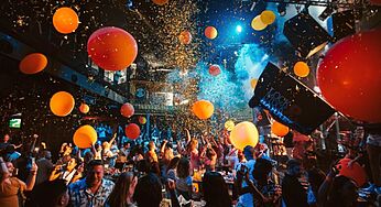Lock, Stock & Live: Dubai’s Wildest Live Music Brunch Is Back For The Summer Season!