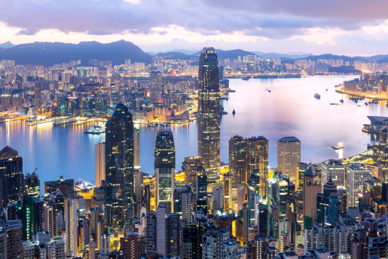 free flights to hong kong from UAE