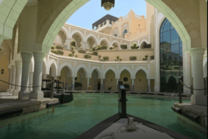 Abu Dhabi: An Affordable Abra Experience Like No Other At Just AED 25