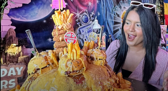 #GulfBuzzRecommends: We Tried Dubai’s Biggest Burger & Here’s What We Thought