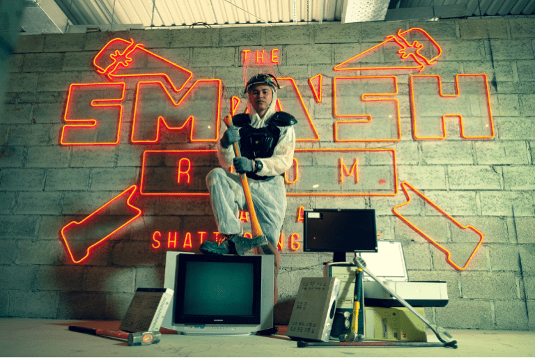 The Smash Room Finally Hits Abu Dhabi With Its Newest Location: Shattering Stress & Unleashing Fun
