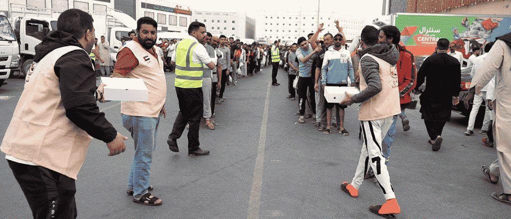 Dubai Launches ‘Goodness Bus’ To Deliver Iftar Meals To Labourers