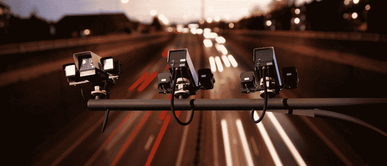 radars cameras Dubai (1050450mg)
