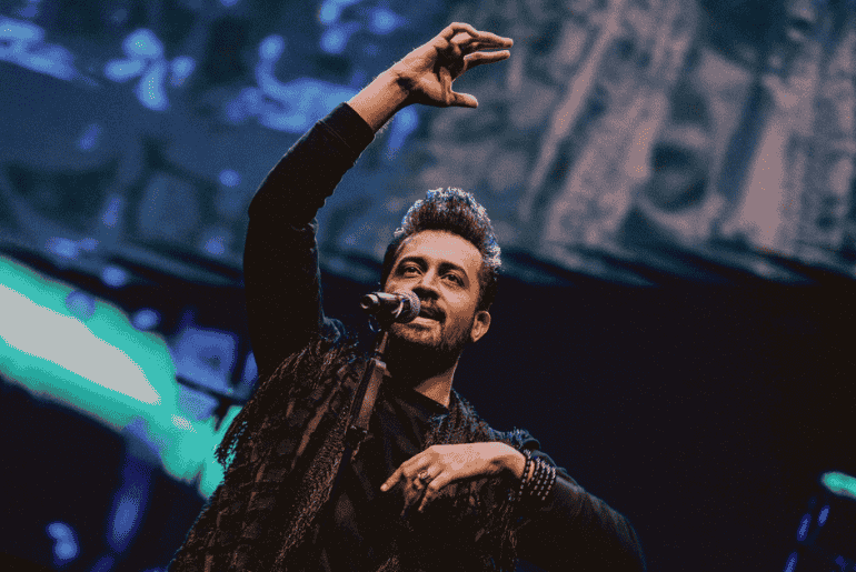 Atif Aslam To Perform In Dubai This Sunday & It Will Only Cost AED 25 To See Him - Here's How!