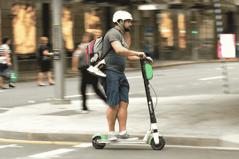 New E-Scooter Rules Are Rolling Into Dubai - Avoid AED 300 Fines