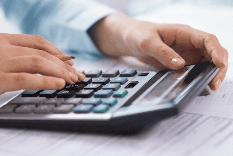 Adulting Just Got Real: UAE Lets You Invest Your Gratuity With This New Scheme