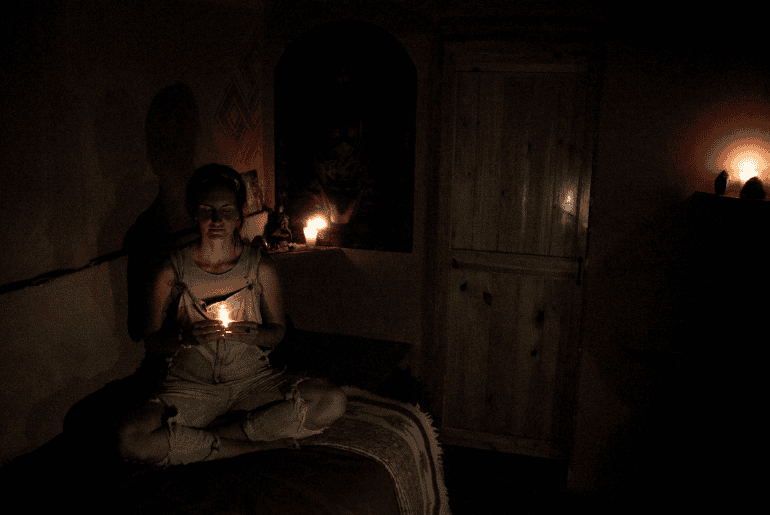 Have You Heard Of The Newest Wellness Trend - A 'Darkness Retreat'? Does Dubai Have One Already?