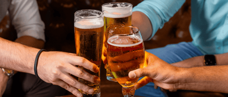 8 Places Where Men Can Drink For Free & The Best Gents Night Deals In Dubai