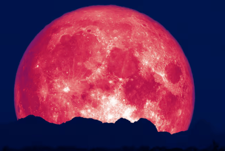 A Once-In-18-Years Lunar Stunt & Strawberry Moon To Hit UAE Skies This Week