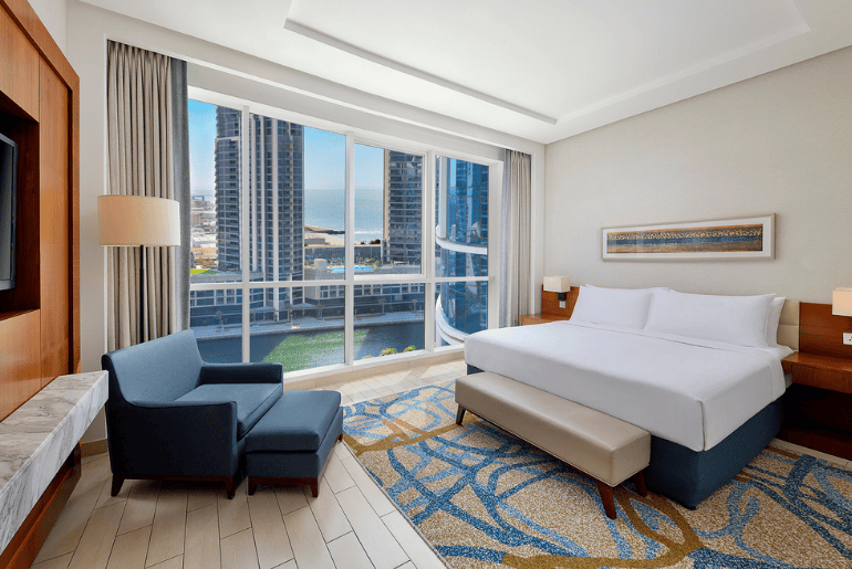 DoubleTree by Hilton Jumeirah Beach Dubai suit