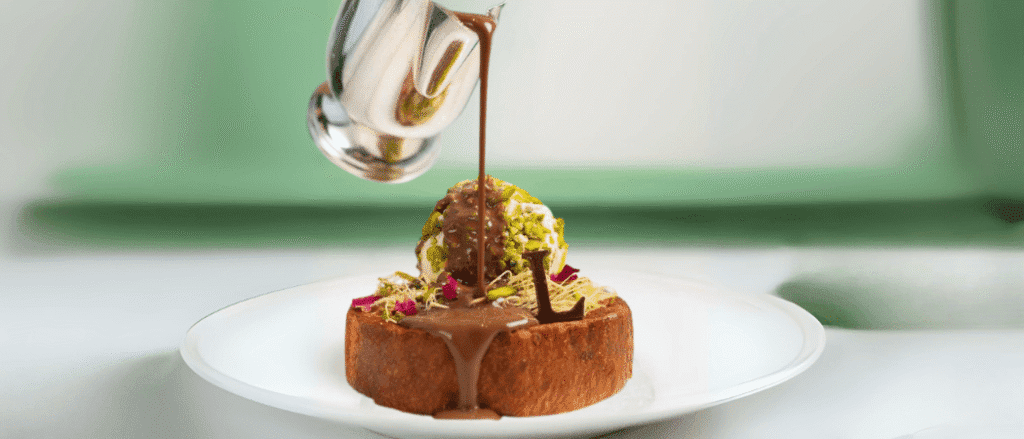 Ladurée cafe Dubai