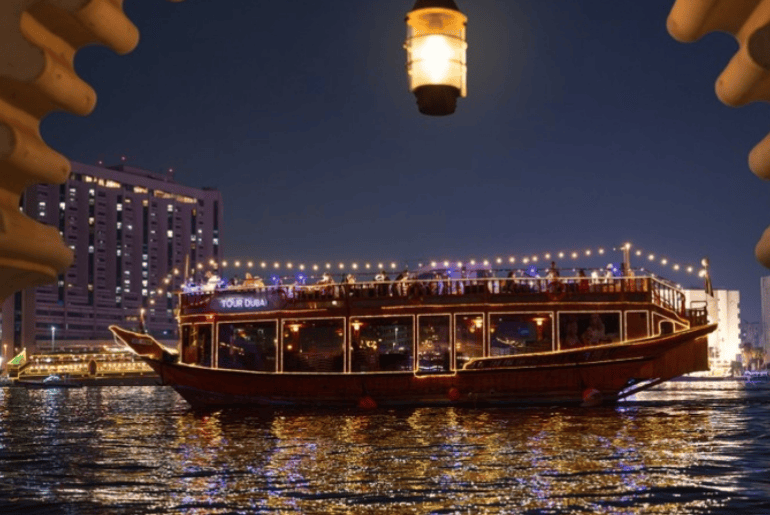 Dhow Cruise Dubai Creek