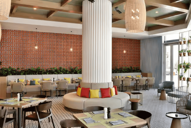 RIO Restaurant & Lounge 