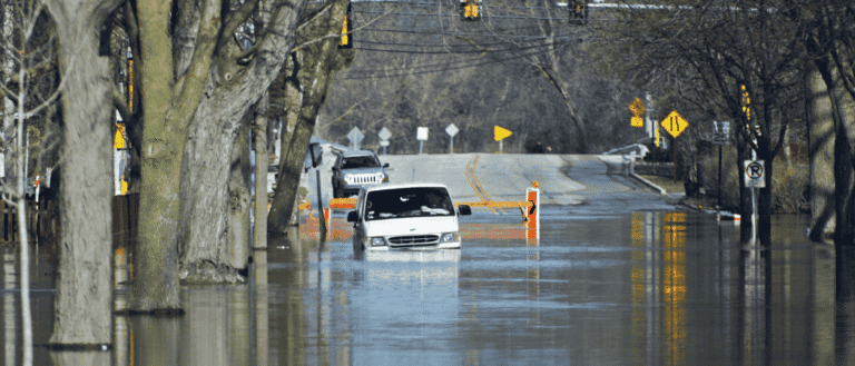 Car Stops During Rain