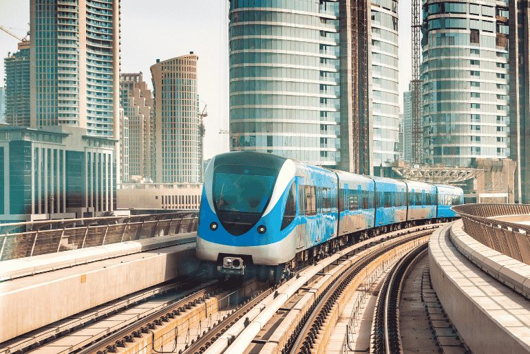Tourists Visiting Dubai This Summer metro