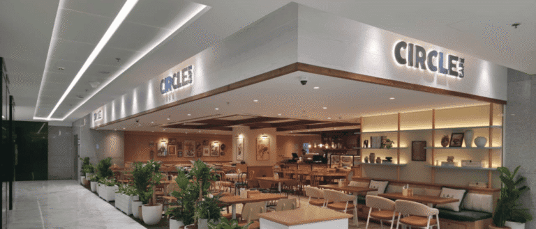Bragel at Circle Café