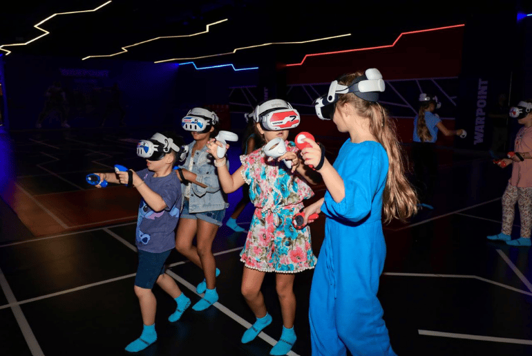 Fortnite-Style VR Battles
