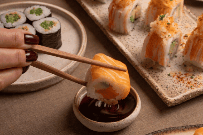 sushi art Dubai