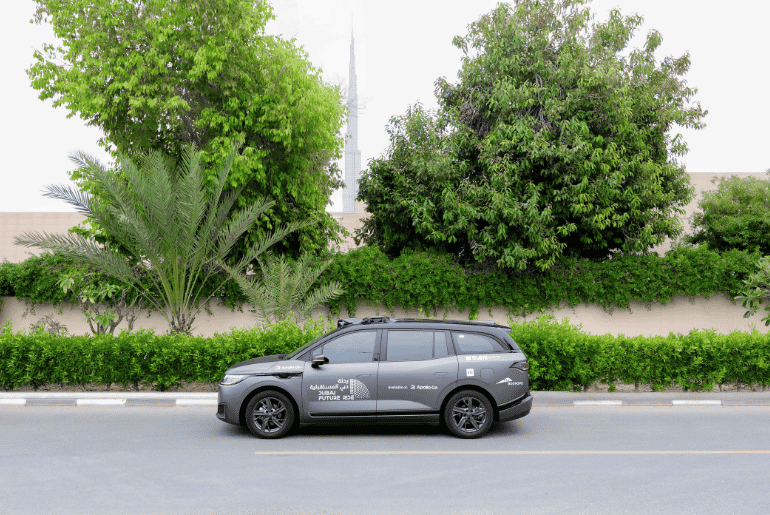 Dubai's Driverless Taxis 