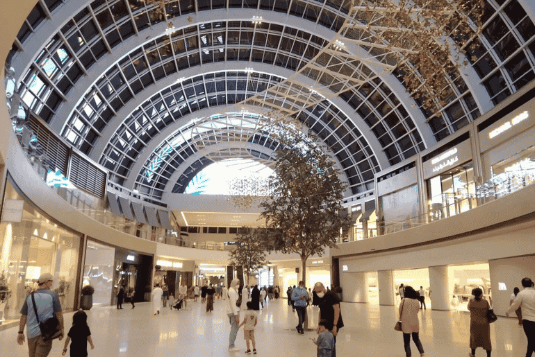 Run At Dubai's Malls
